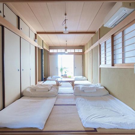 Hostel Ini Kobe & Brun Donut Cafe Екстер'єр фото
