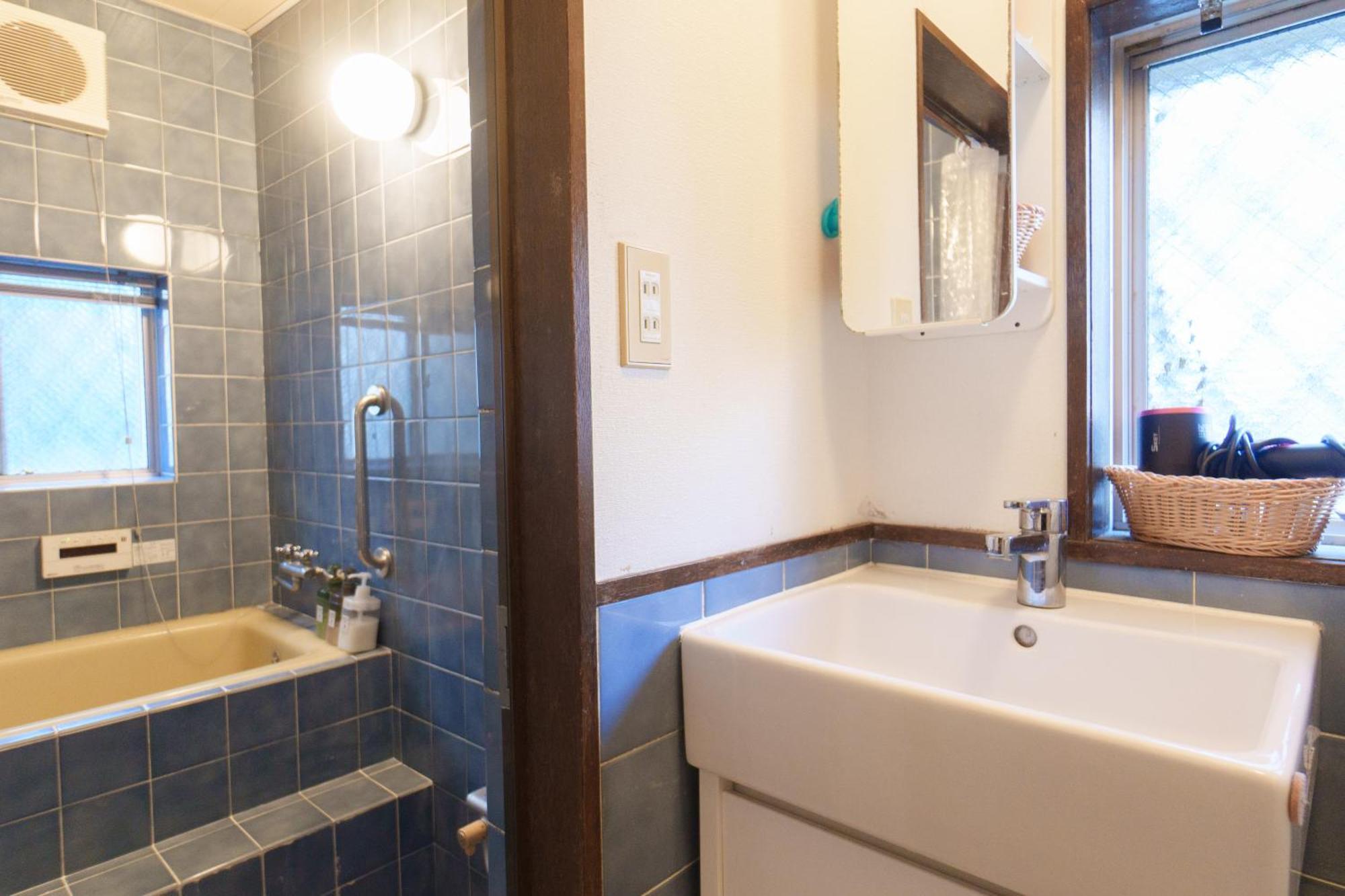 Hostel Ini Kobe & Brun Donut Cafe Екстер'єр фото